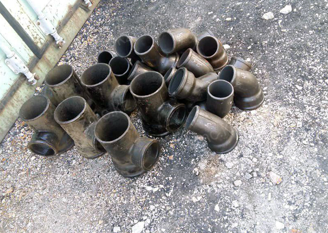 roduction of cast iron sewage t-joints