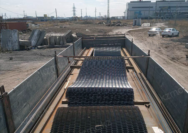 Expanded mesh production